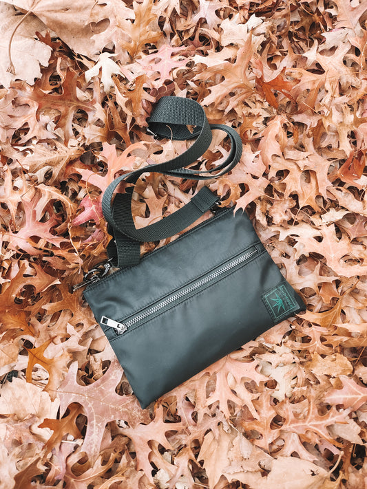 Durable and lightweight crossbody bags for urban adventures